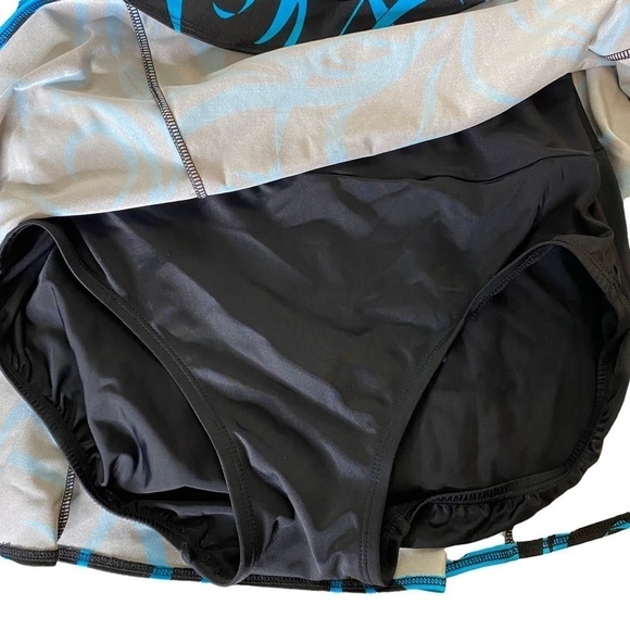 Great Lengths Swim One Piece Swimsuit. Size 12 - Picture 4 of 6